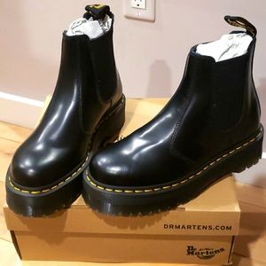 New w/box 2976 quad chelsea platform black polished leather boots sz 9